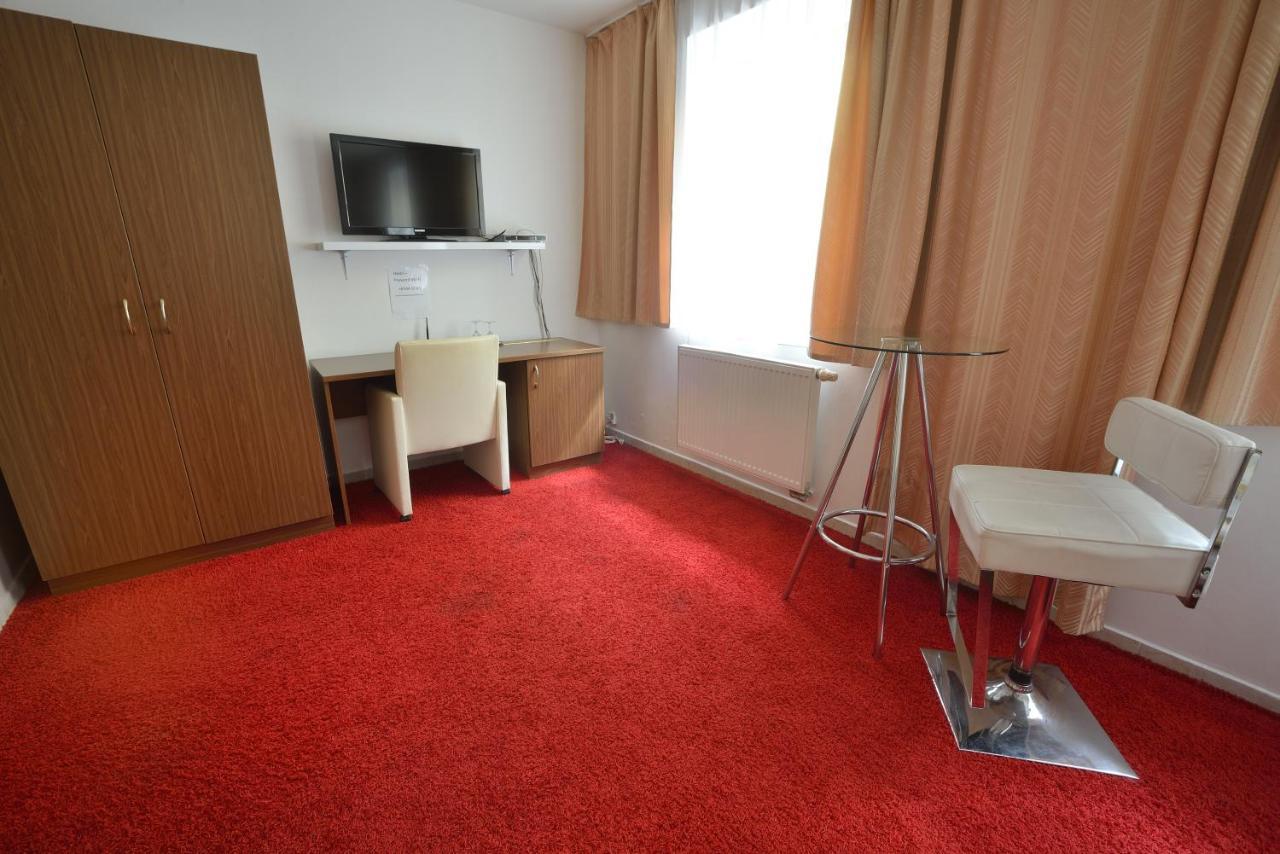 Penzion Best Moravská Třebová Bagian luar foto