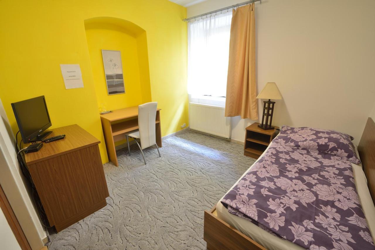 Penzion Best Moravská Třebová Bagian luar foto