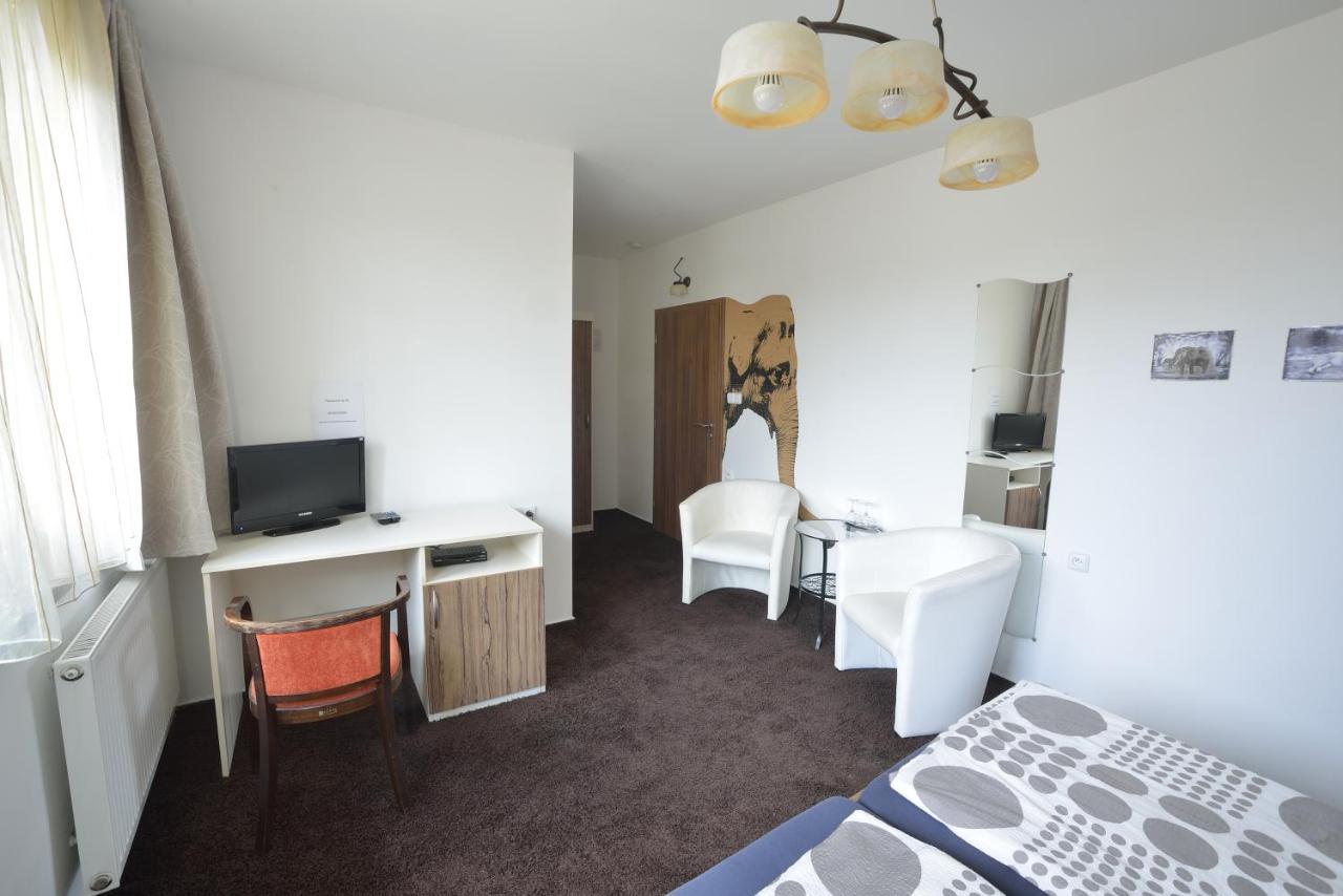 Penzion Best Moravská Třebová Bagian luar foto