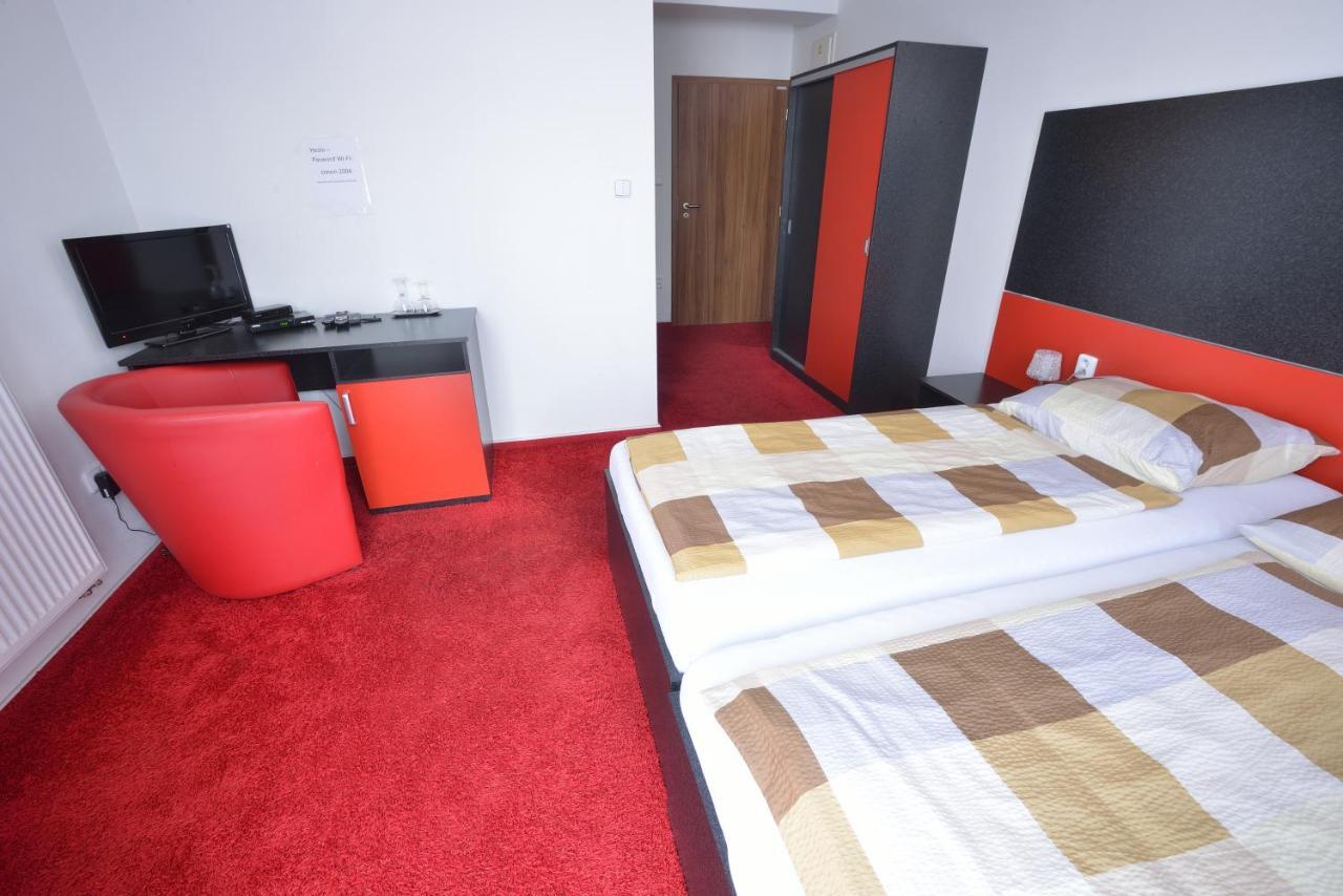 Penzion Best Moravská Třebová Bagian luar foto