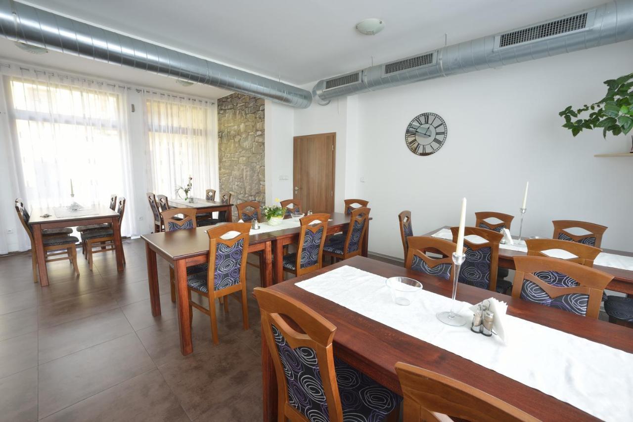 Penzion Best Moravská Třebová Bagian luar foto